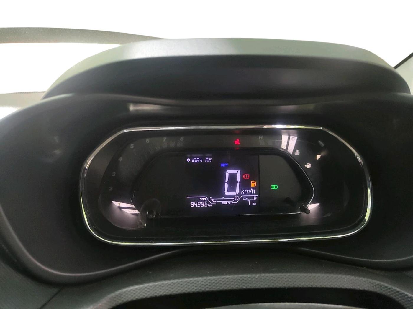 2020 Tata NEXON XM PETROL, Petrol, Manual, 94,996 km, interior