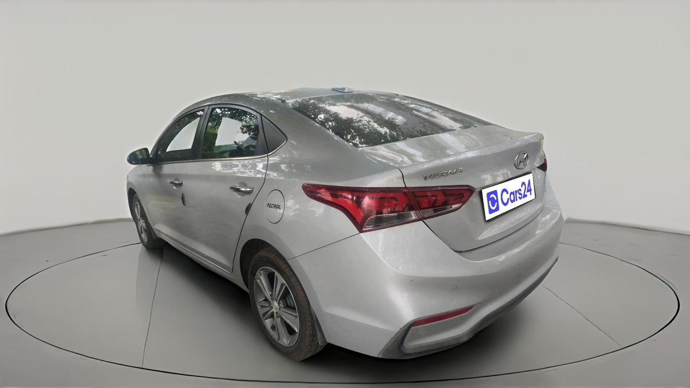 2017 Hyundai Verna 1.6 VTVT SX O, Petrol, Manual, 69,938 km, exterior
