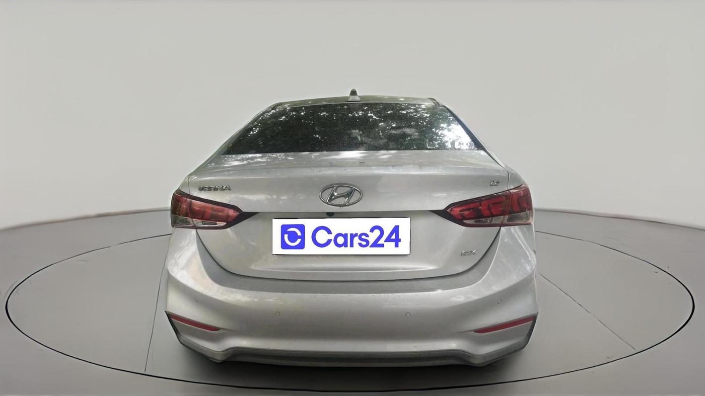 2017 Hyundai Verna 1.6 VTVT SX O, Petrol, Manual, 69,938 km, exterior