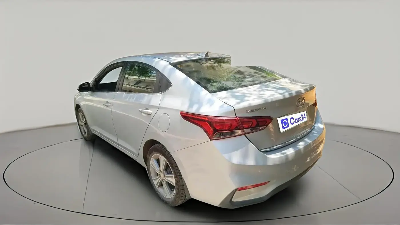 2018 Hyundai Verna 1.6 VTVT SX, Petrol, Manual, 1,04,249 km, exterior