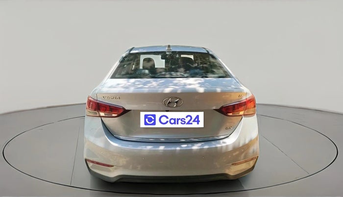 2018 Hyundai Verna 1.6 VTVT SX, Petrol, Manual, 1,04,249 km, exterior