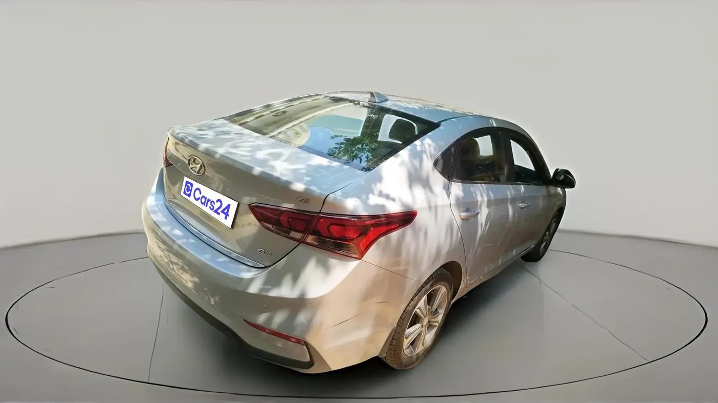 2018 Hyundai Verna 1.6 VTVT SX, Petrol, Manual, 1,04,249 km, exterior