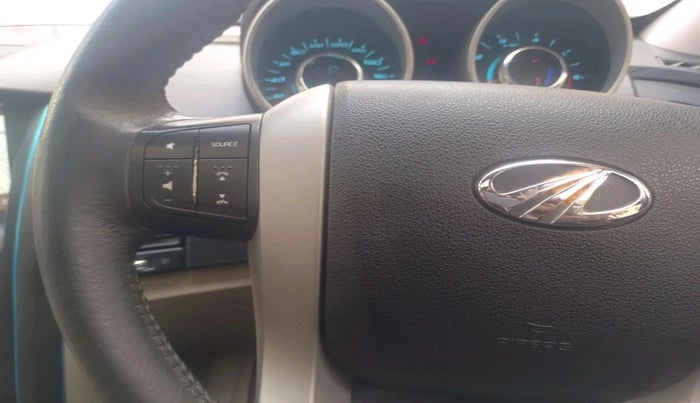 2017 Mahindra XUV500 W10 AT, Diesel, Automatic, 46,440 km, interior