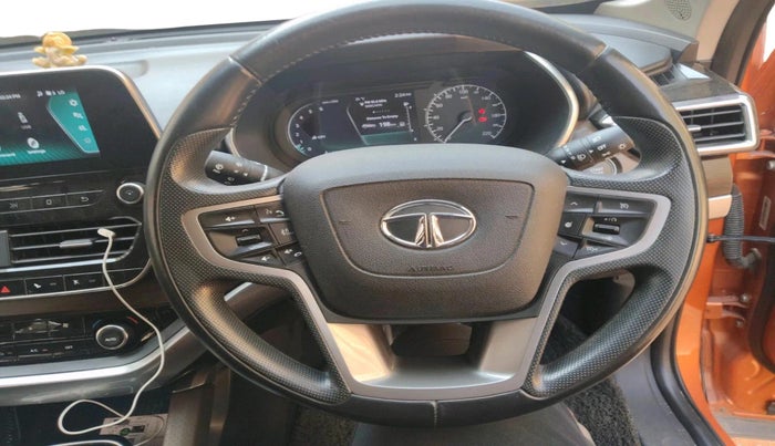 2019 Tata Harrier XZ 2.0L, Diesel, Manual, 71,993 km, interior