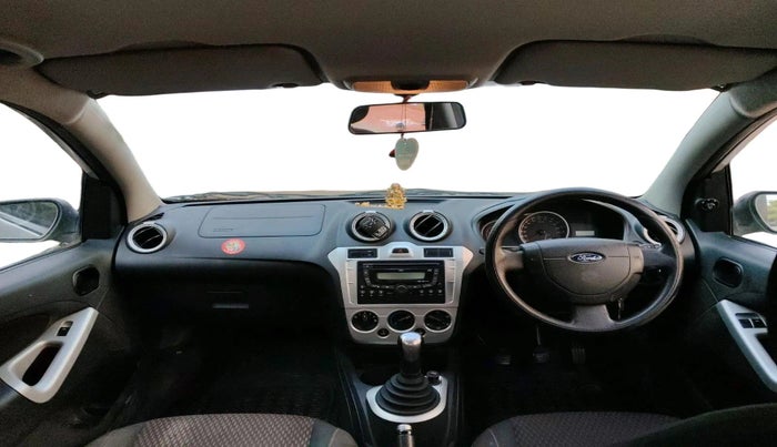 2011 Ford Figo TITANIUM 1.4 DIESEL, Diesel, Manual, 89,154 km, interior