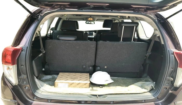 2016 Toyota Innova Crysta 2.4 ZX 7 STR, Diesel, Manual, 1,46,266 km, exterior