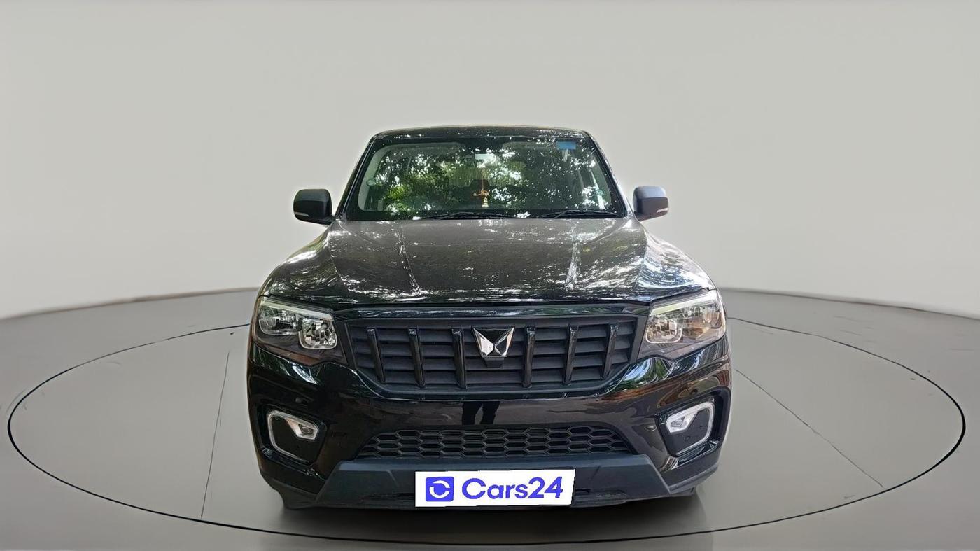 2025 Mahindra SCORPIO-N Z2 PETROL MT 7 STR, Petrol, Manual, 2,101 km, exterior