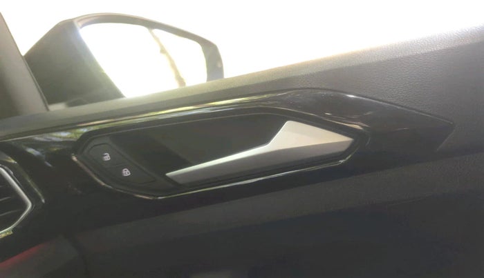 2024 Volkswagen TAIGUN GT Line 1.0L TSI AT, Petrol, Automatic, 5,999 km, interior