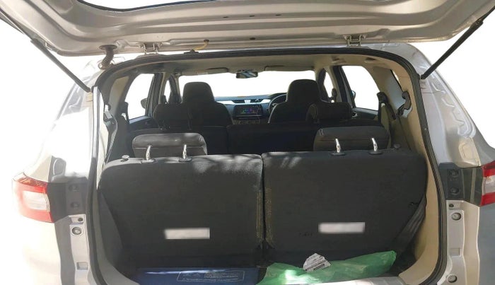 2019 Renault TRIBER RXZ, Petrol, Manual, 37,543 km, exterior