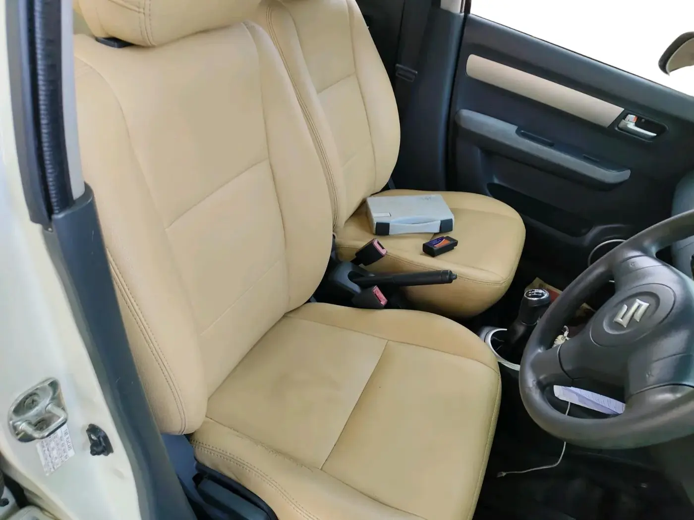 2010 Maruti Swift Dzire VDI, Diesel, Manual, 1,03,946 km, interior