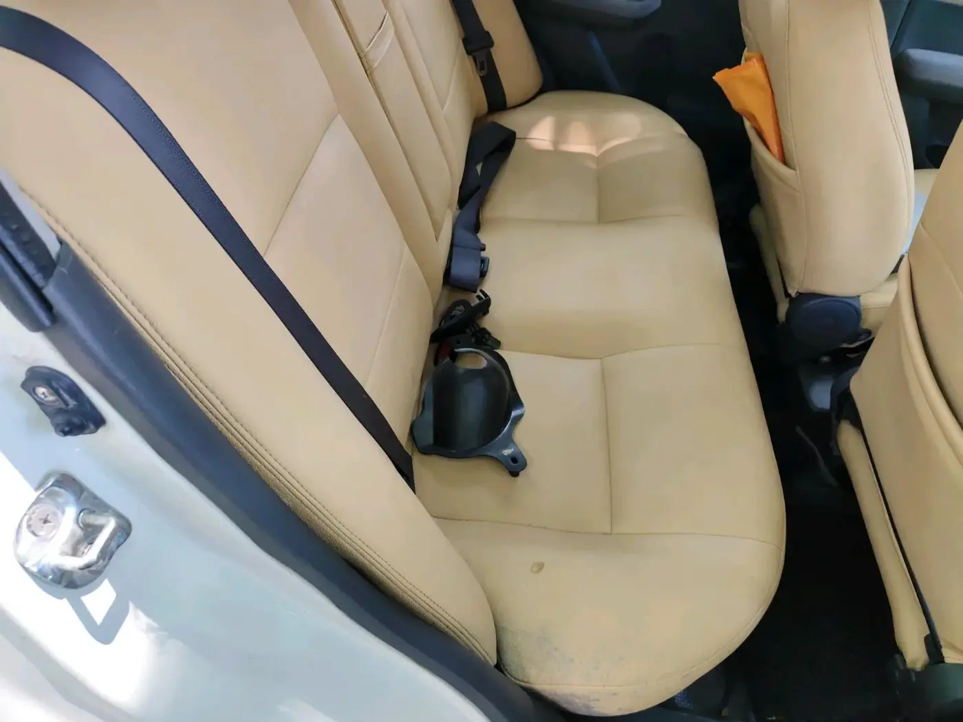 2010 Maruti Swift Dzire VDI, Diesel, Manual, 1,03,946 km, interior