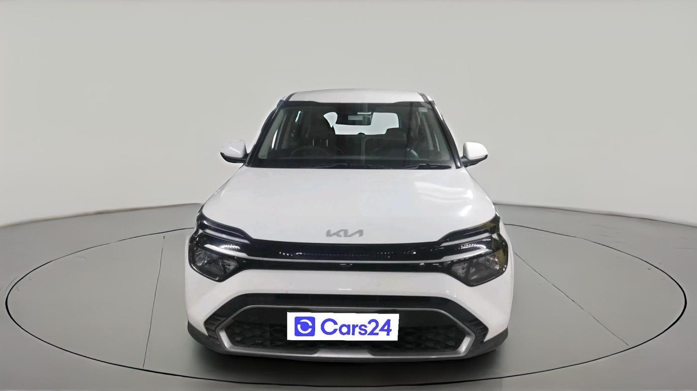 2023 KIA CARENS PREMIUM 1.5 PETROL 7 STR, Petrol, Manual, 52,782 km, exterior