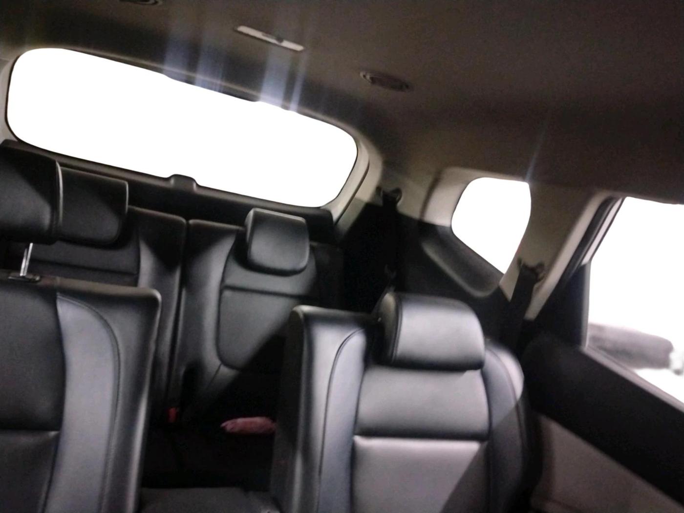 2023 KIA CARENS PREMIUM 1.5 PETROL 7 STR, Petrol, Manual, 52,782 km, interior
