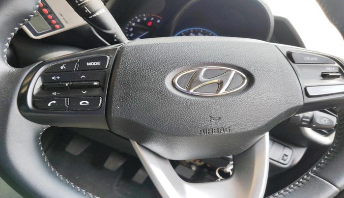 2021 Hyundai VENUE SX 1.0 TURBO, Petrol, Manual, 64,495 km, interior