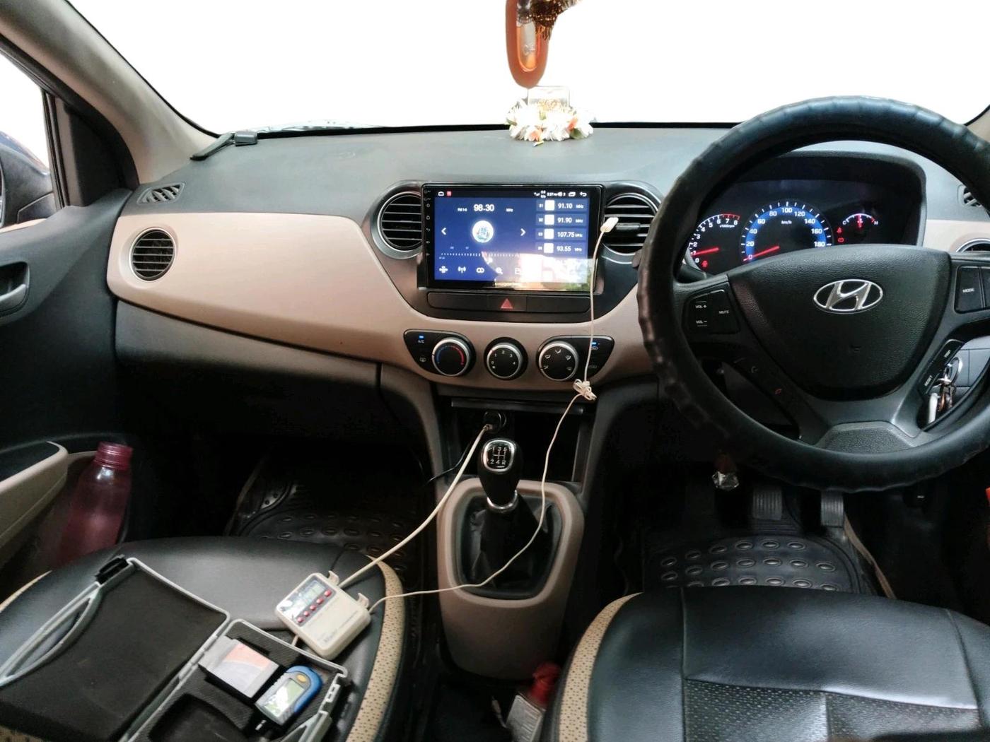 2014 Hyundai Xcent S (O) 1.2, Petrol, Manual, 38,736 km, interior