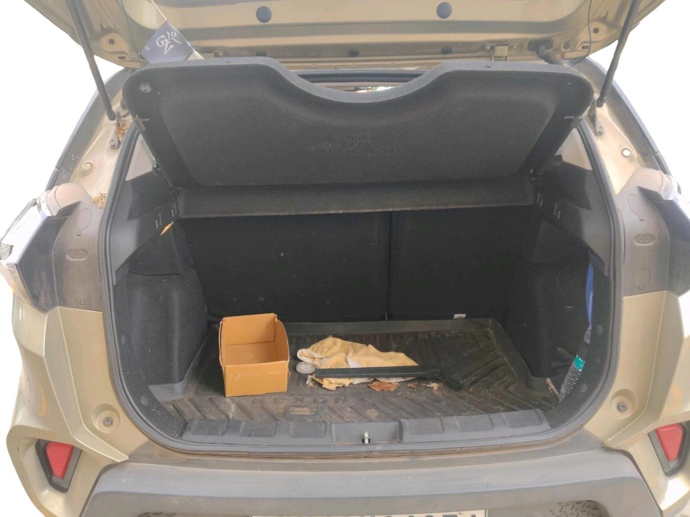 2022 Tata NEXON XZ PLUS PETROL KAZIRANGA, Petrol, Manual, 38,132 km, exterior