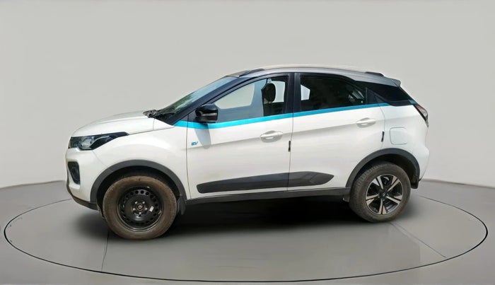 2023 Tata NEXON EV XZ PLUS LUX, Electric, Automatic, 26,269 km, exterior