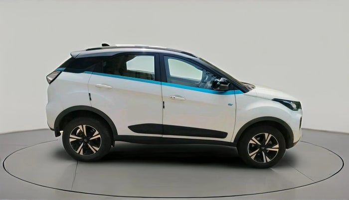 2023 Tata NEXON EV XZ PLUS LUX, Electric, Automatic, 26,269 km, exterior