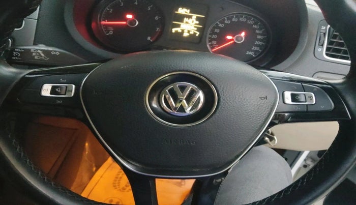 2020 Volkswagen Vento HIGHLINE PLUS 1.0L TSI, Petrol, Manual, 38,322 km, interior