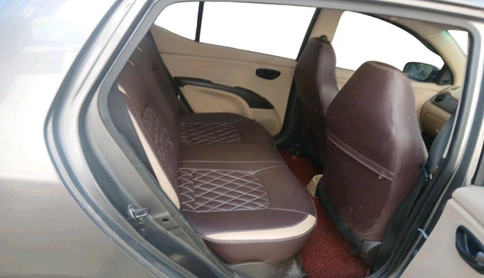 2010 Hyundai i10 MAGNA 1.1, Petrol, Manual, 68,134 km, interior