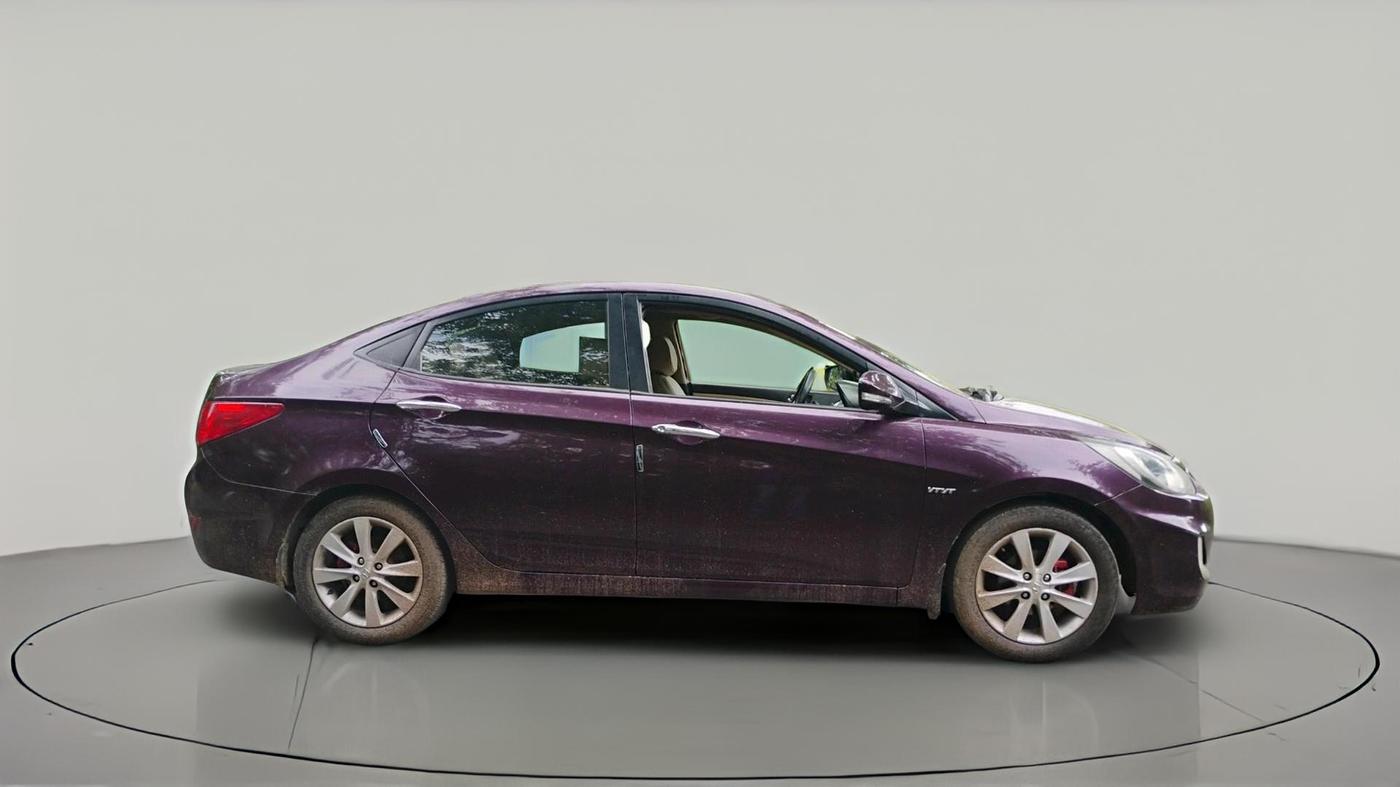 2012 Hyundai Verna FLUIDIC 1.6 VTVT SX, CNG, Manual, 1,58,574 km, exterior
