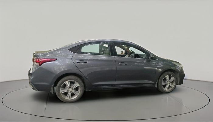 2017 Hyundai Verna 1.6 VTVT SX, Petrol, Manual, 76,666 km, exterior