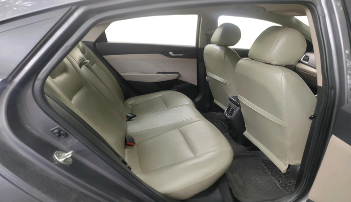 2017 Hyundai Verna 1.6 VTVT SX, Petrol, Manual, 76,666 km, interior