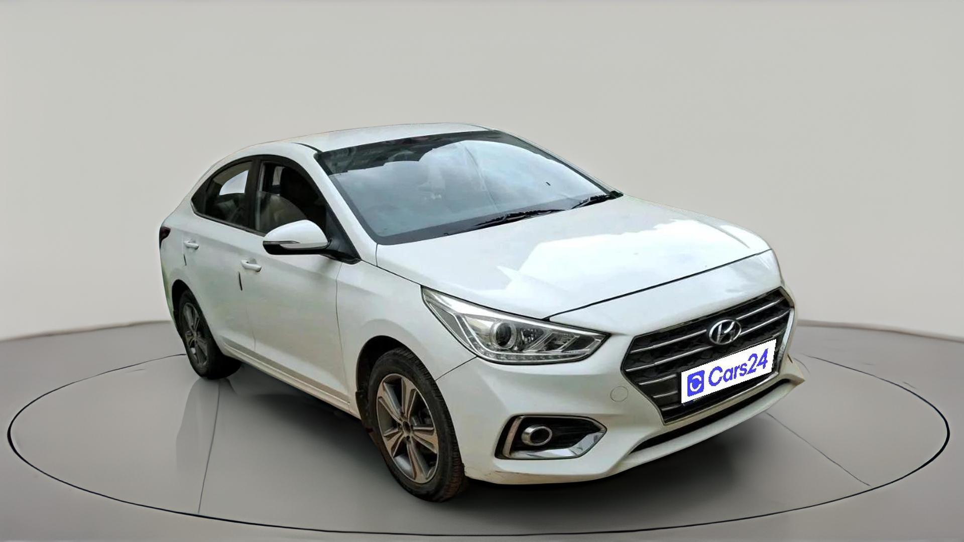 2017 Hyundai Verna 1.6 VTVT SX