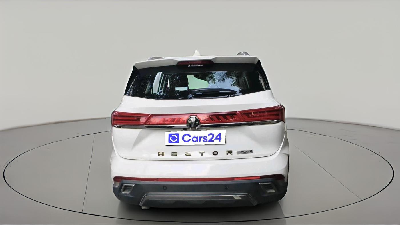 2023 MG HECTOR PLUS SHARP PRO 1.5 TURBO MT 7 STR, Petrol, Manual, 16,694 km, exterior