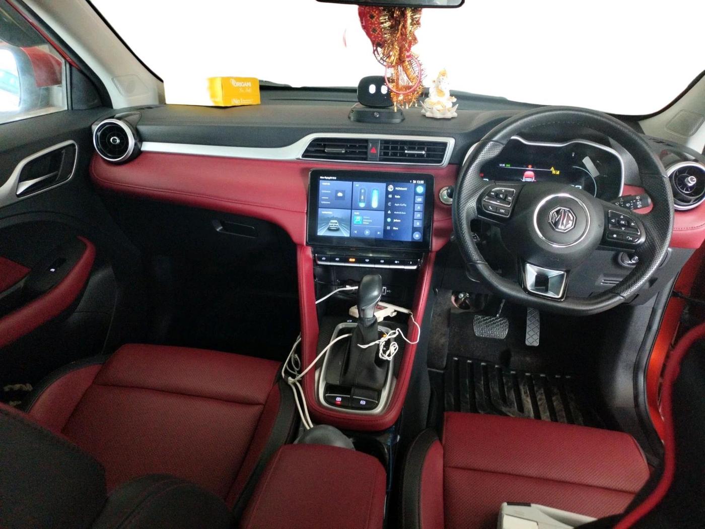 2022 MG ASTOR SAVVY 1.5 CVT S RED, Petrol, Automatic, 6,547 km, interior