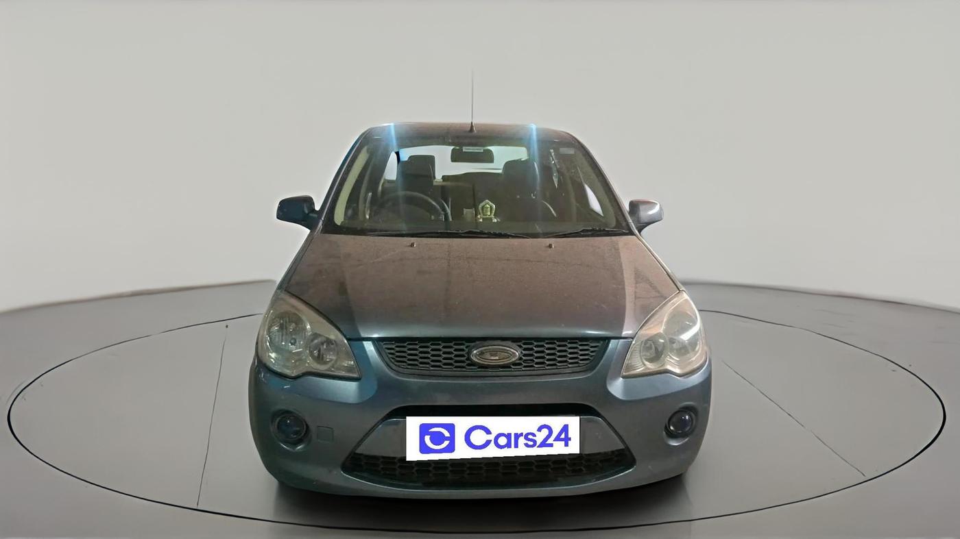 2014 Ford Classic 1.6 DURATEC TITANIUM, Petrol, Manual, 1,08,094 km, exterior