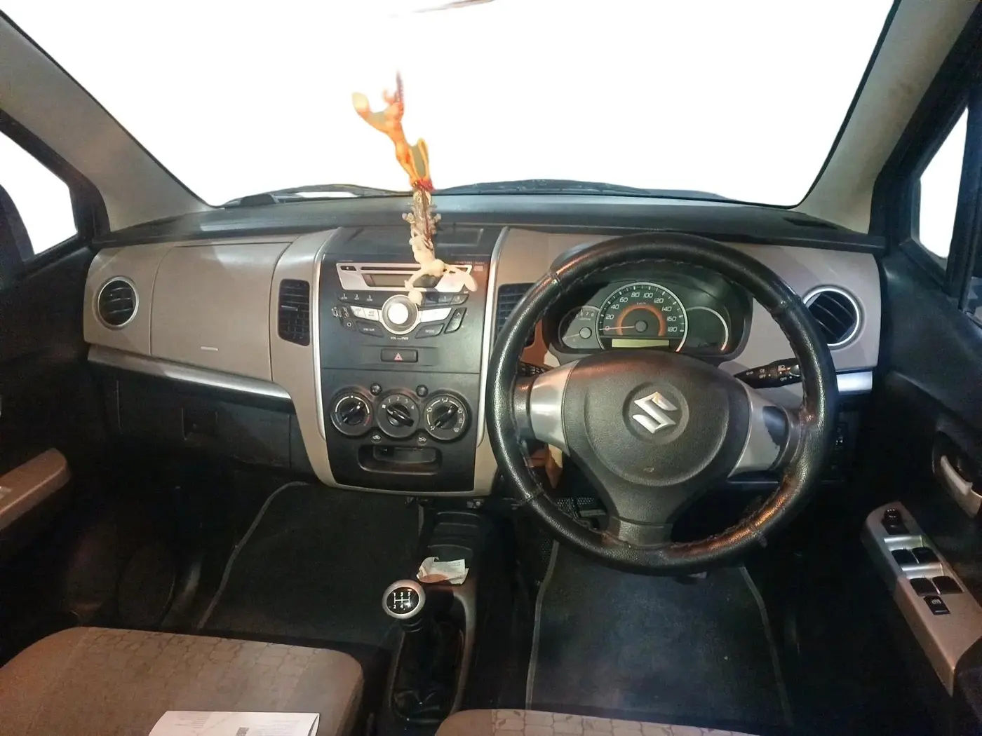 2014 Maruti Wagon R 1.0 VXI, Petrol, Manual, 71,000 km, interior
