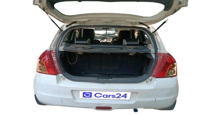 2011 Maruti Swift VDI, Diesel, Manual, 2,00,057 km, exterior
