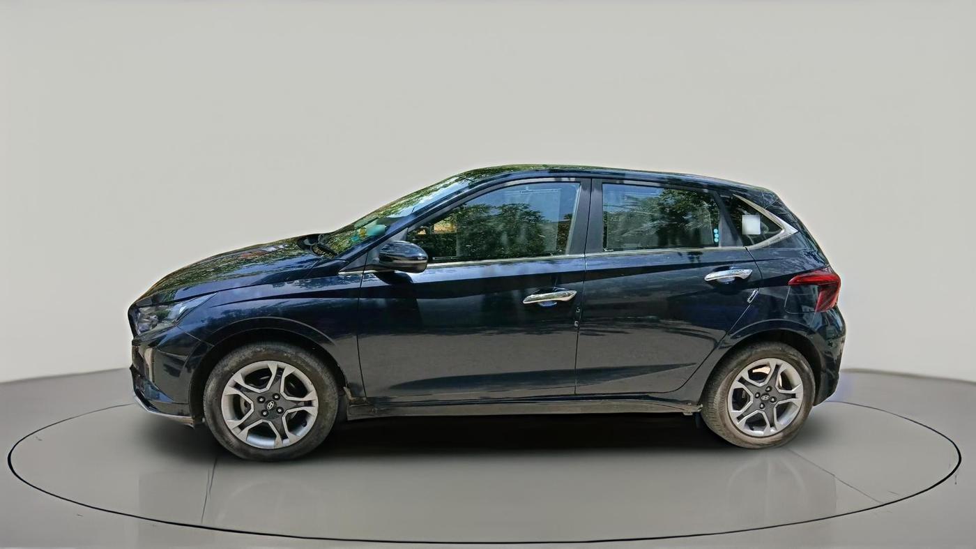 2023 Hyundai NEW I20 SPORTZ 1.2 MT, Petrol, Manual, 22,630 km, exterior