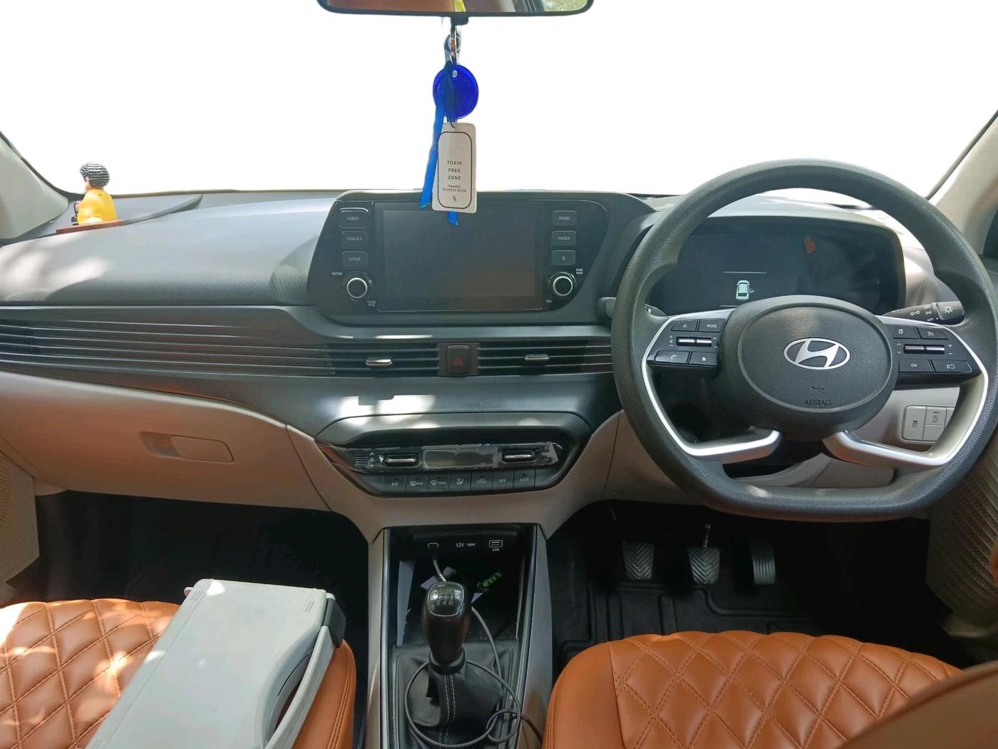 2023 Hyundai NEW I20 SPORTZ 1.2 MT, Petrol, Manual, 22,630 km, interior