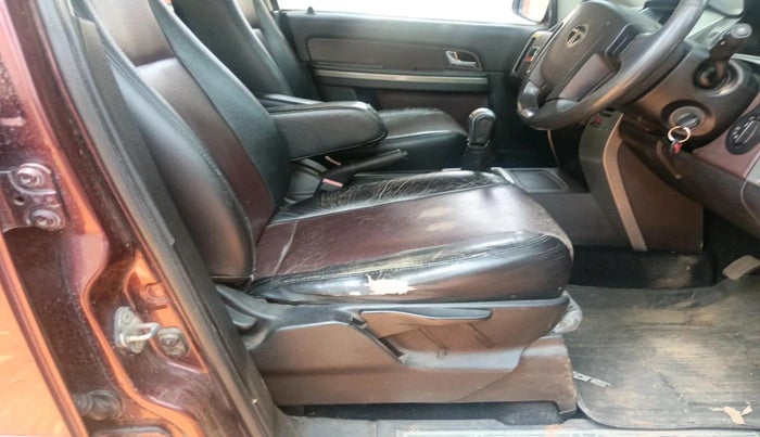 2011 Tata Aria PRESTIGE 4X2, Diesel, Manual, 95,925 km, interior