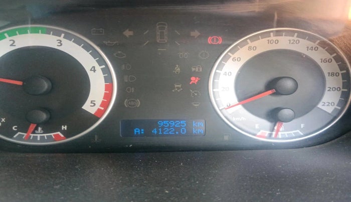 2011 Tata Aria PRESTIGE 4X2, Diesel, Manual, 95,925 km, interior