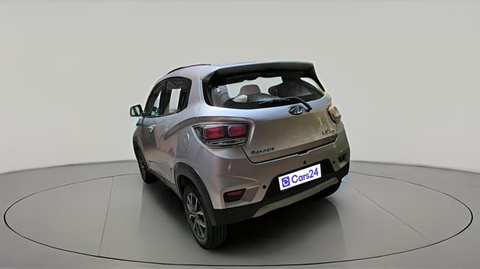2017 Mahindra KUV 100 NXT K8 P 6 STR, Petrol, Manual, 57,562 km, exterior