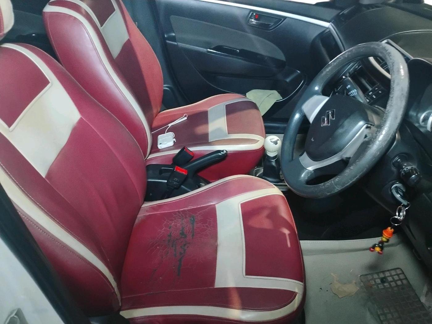 2013 Maruti Swift VDI, Diesel, Manual, 1,56,984 km, interior