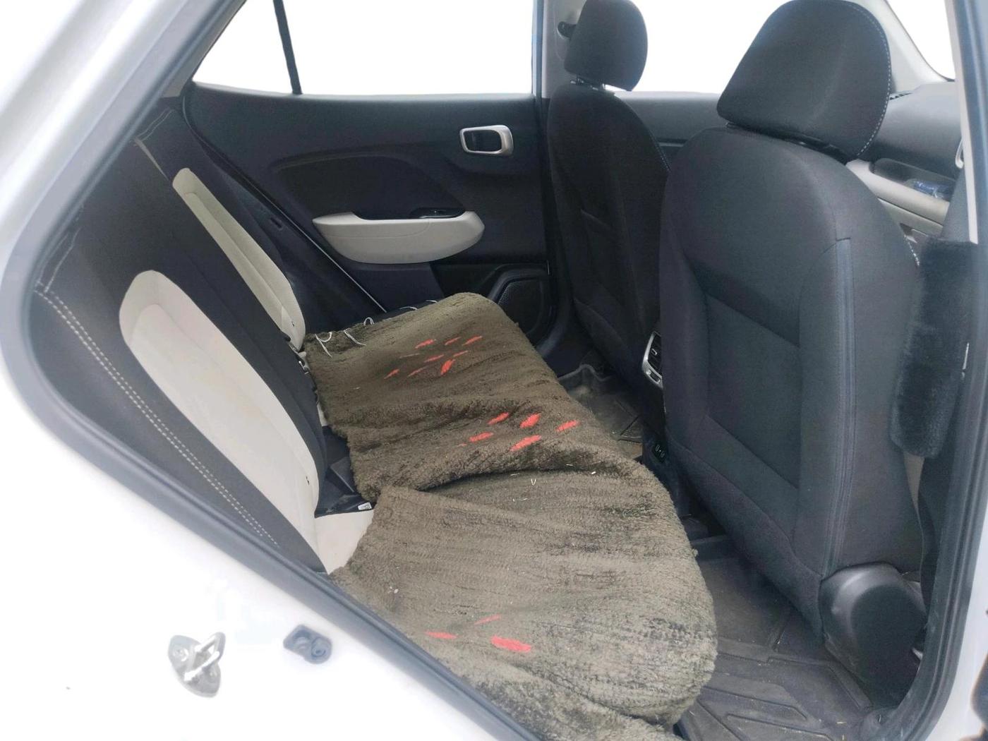 2024 Hyundai VENUE S 1.2, Petrol, Manual, 11,843 km, interior
