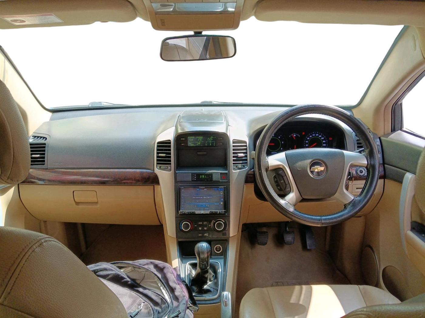2012 Chevrolet Captiva LT, Diesel, Manual, 1,37,568 km, interior