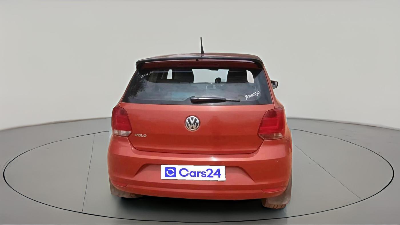 2015 Volkswagen Polo HIGHLINE1.2L, Petrol, Manual, 1,25,888 km, exterior