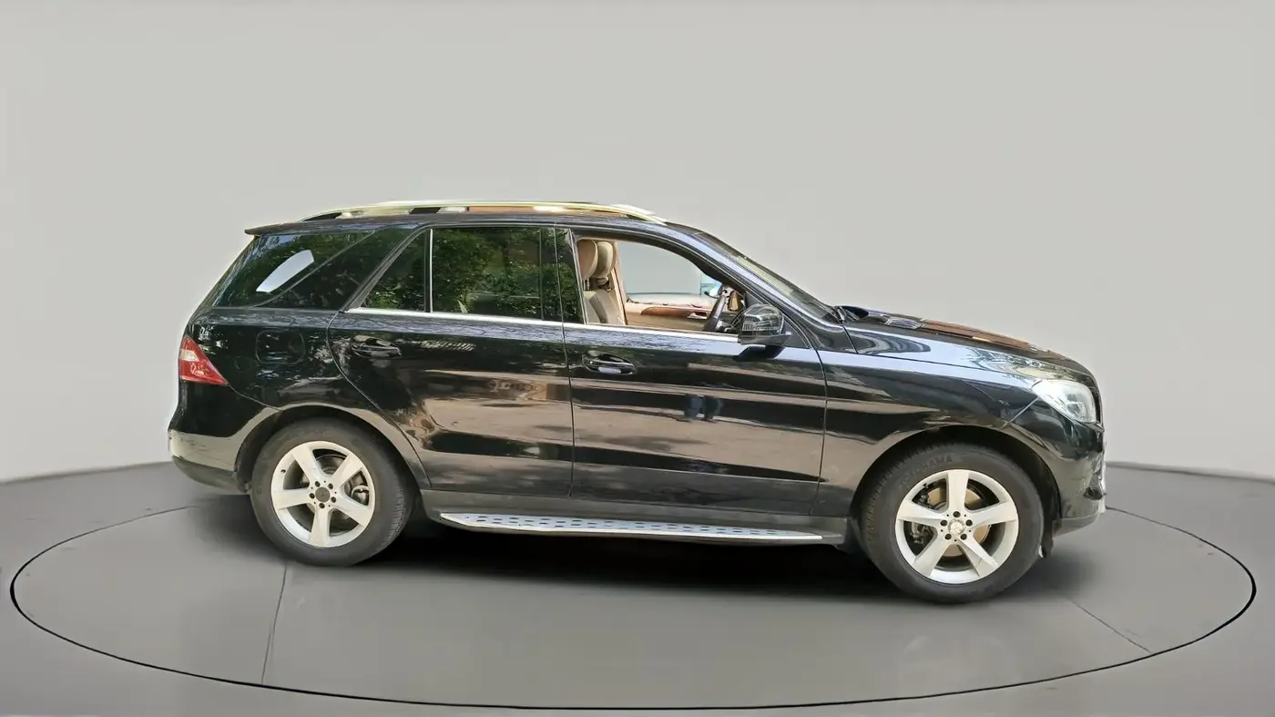 2014 Mercedes Benz Ml Class 350 CDI, Diesel, Automatic, 1,24,750 km, exterior