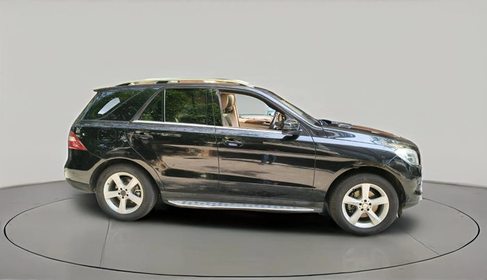 2014 Mercedes Benz Ml Class 350 CDI, Diesel, Automatic, 1,24,750 km, exterior