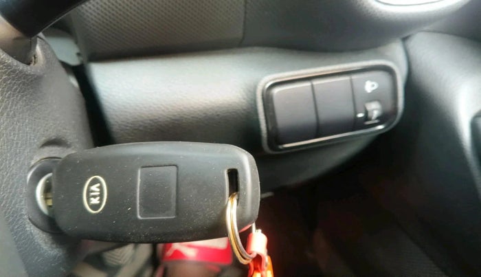 2022 KIA SONET HTK PLUS 1.2, Petrol, Manual, 35,094 km, interior