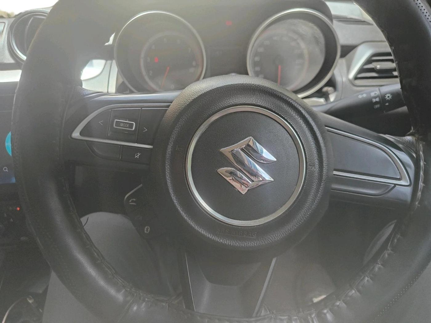 2023 Maruti Swift VXI, Petrol, Manual, 35,655 km, interior