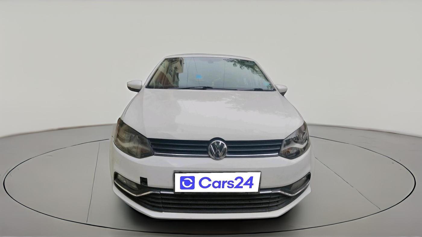 2017 Volkswagen Polo HIGHLINE1.5L, Diesel, Manual, 1,54,333 km, exterior