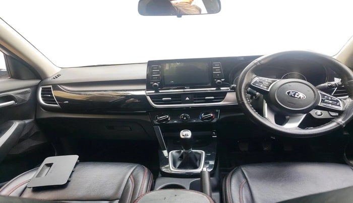 2020 KIA SELTOS HTK PLUS 1.5, Petrol, Manual, 44,768 km, interior