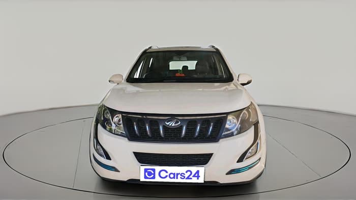 2016 Mahindra XUV500 W10 1.99, Diesel, Manual, 85,354 km, exterior