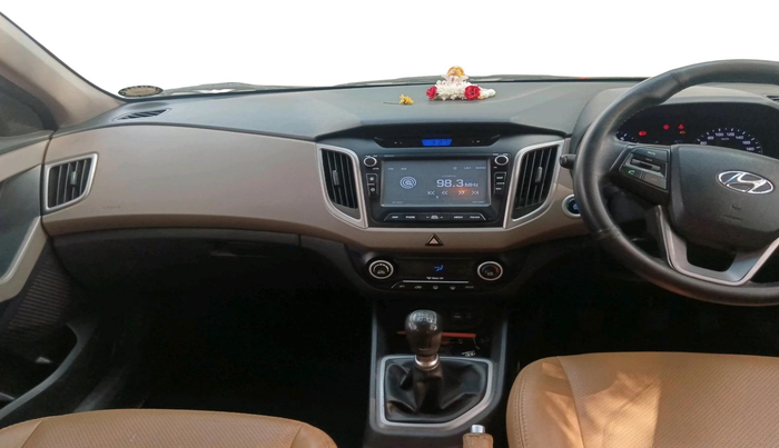 2016 Hyundai Creta SX PLUS 1.6 PETROL, CNG, Manual, 92,120 km, interior